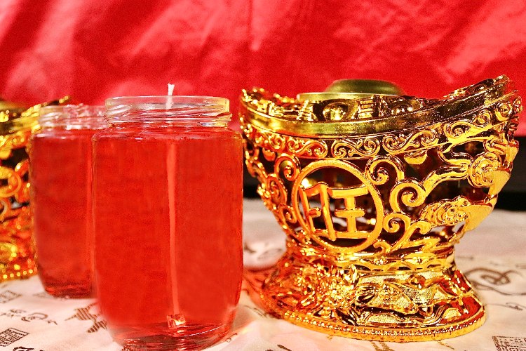 【限時搶購】招財元寶燭